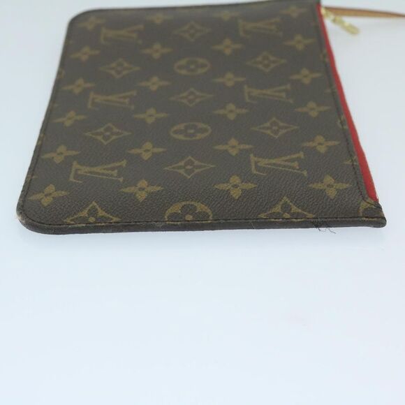 Pre Loved louis vuitton Women Monogram Pouches - Picture 3 of 8
